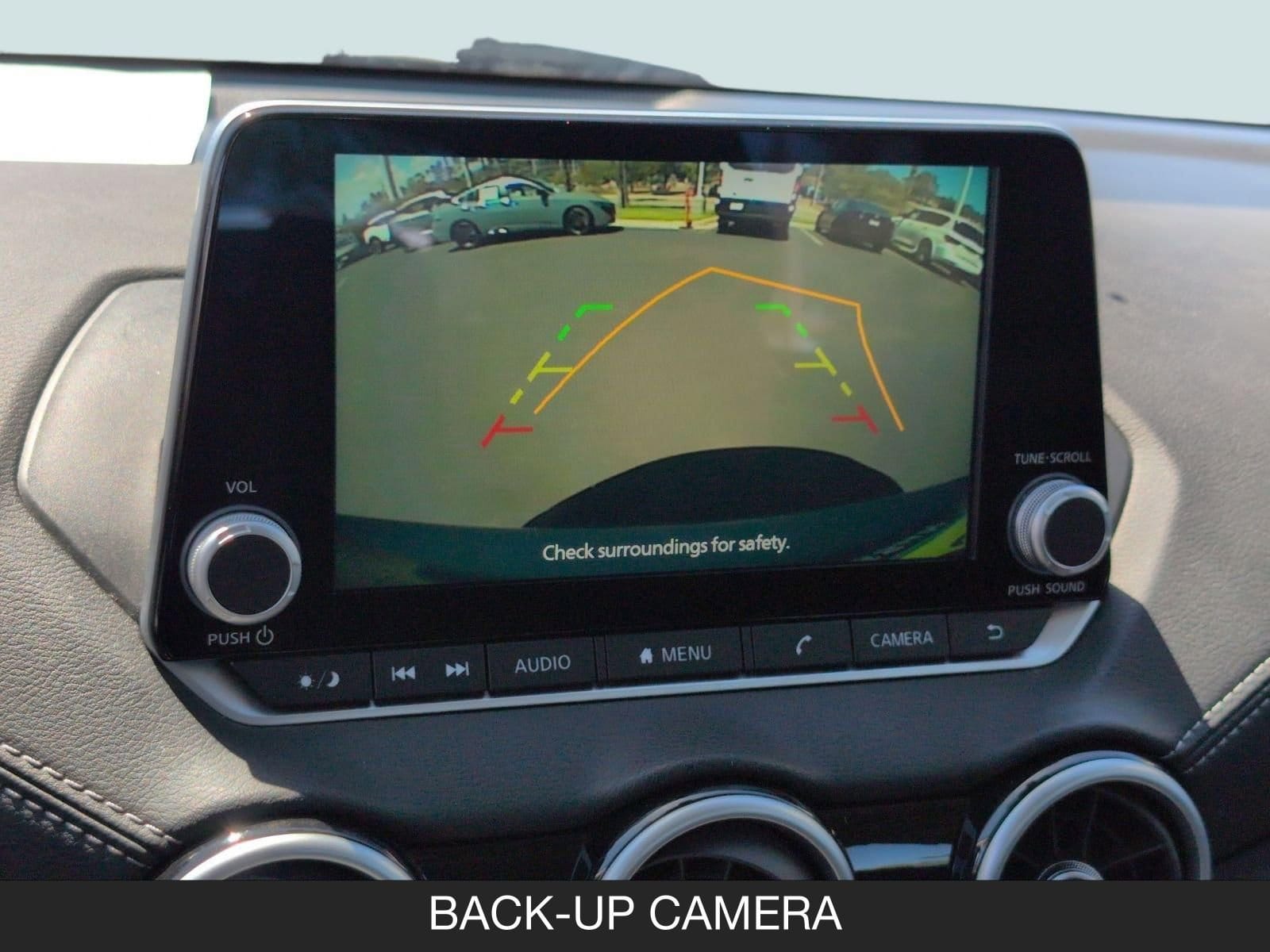 2025 Nissan Sentra SV - Photo 18