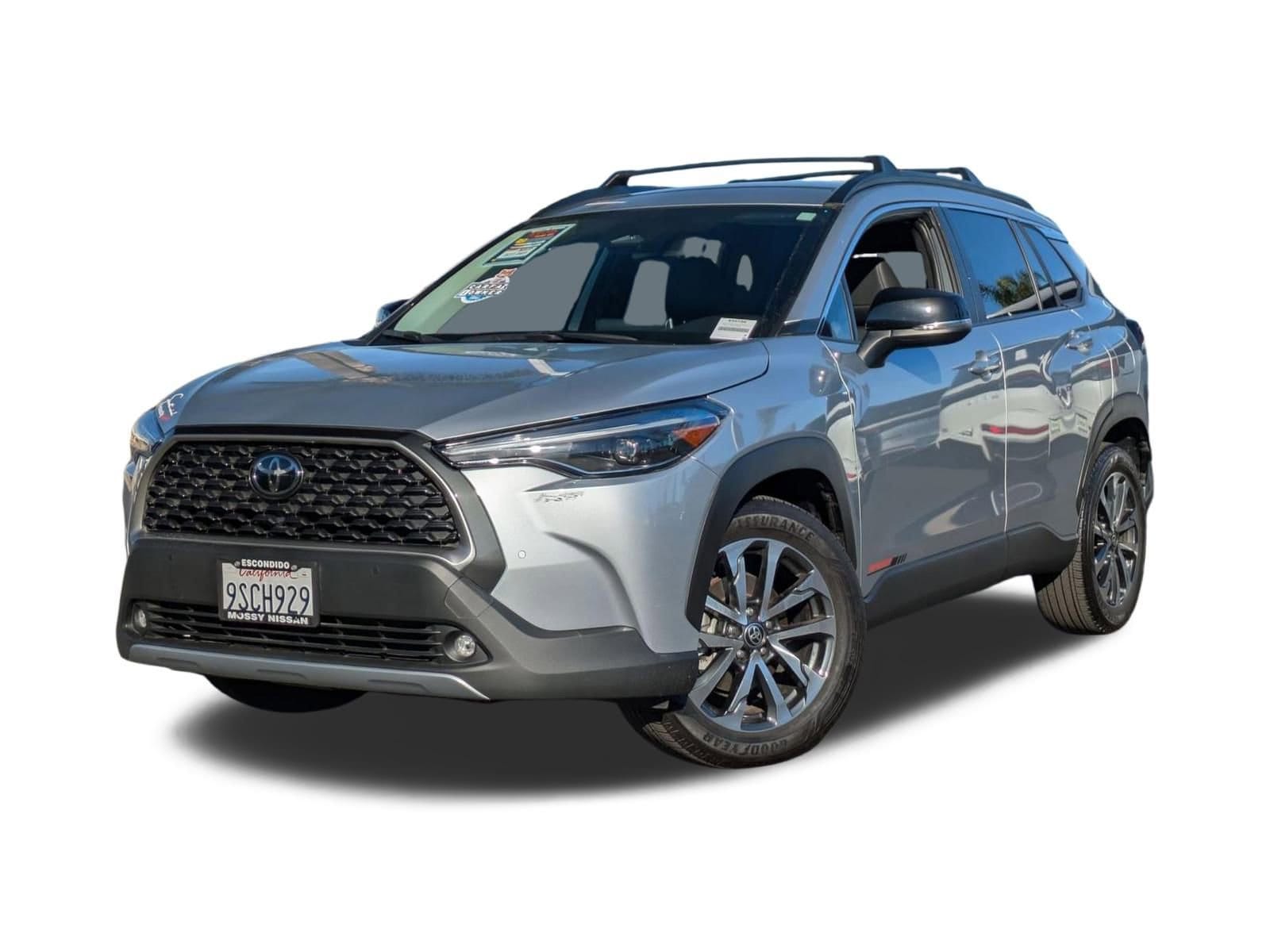 2025 Toyota Corolla Cross XLE