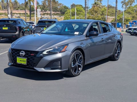 1 image of 2026 Nissan Altima 2.5 SR