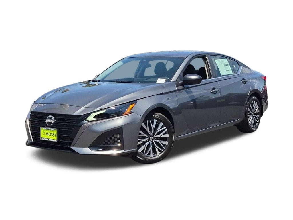 1 imagen en miniatura de 2026 Nissan Altima 2.5 SV