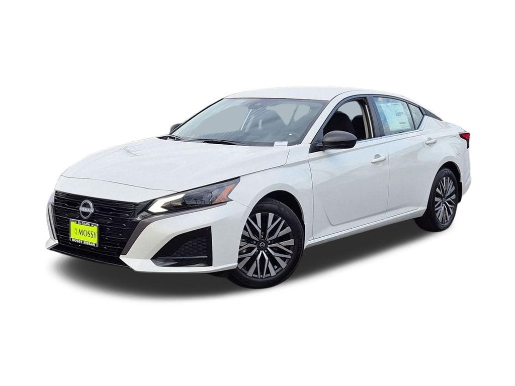 1 imagen en miniatura de 2026 Nissan Altima 2.5 SV
