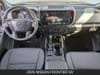 13 imagen en miniatura de 2026 Nissan Frontier SV