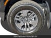 11 imagen en miniatura de 2026 Nissan Frontier SV