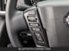 17 imagen en miniatura de 2026 Nissan Frontier SV