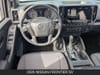 13 imagen en miniatura de 2026 Nissan Frontier SV