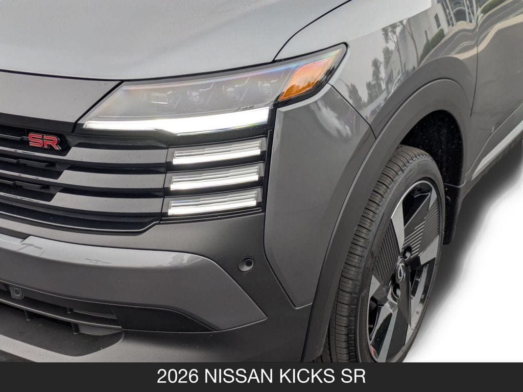 2026 Nissan KICKS SR - Photo 10