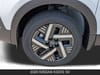 11 imagen en miniatura de 2026 Nissan Kicks SV