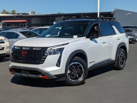 1 image of 2026 Nissan Pathfinder Rock Creek