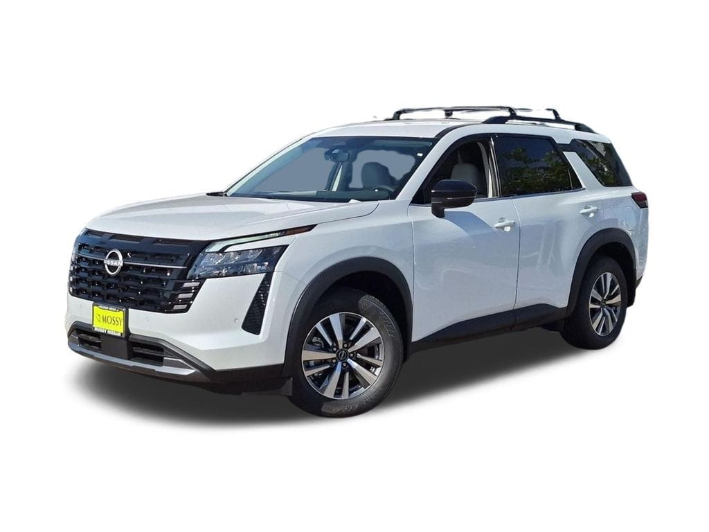 1 thumbnail image of  2026 Nissan Pathfinder SL