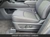 15 imagen en miniatura de 2026 Nissan Pathfinder SV