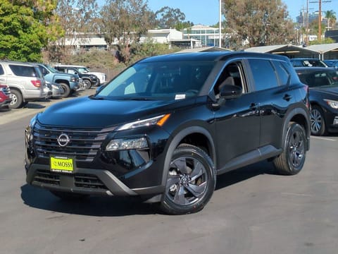 1 imagen de 2026 Nissan Rogue SV