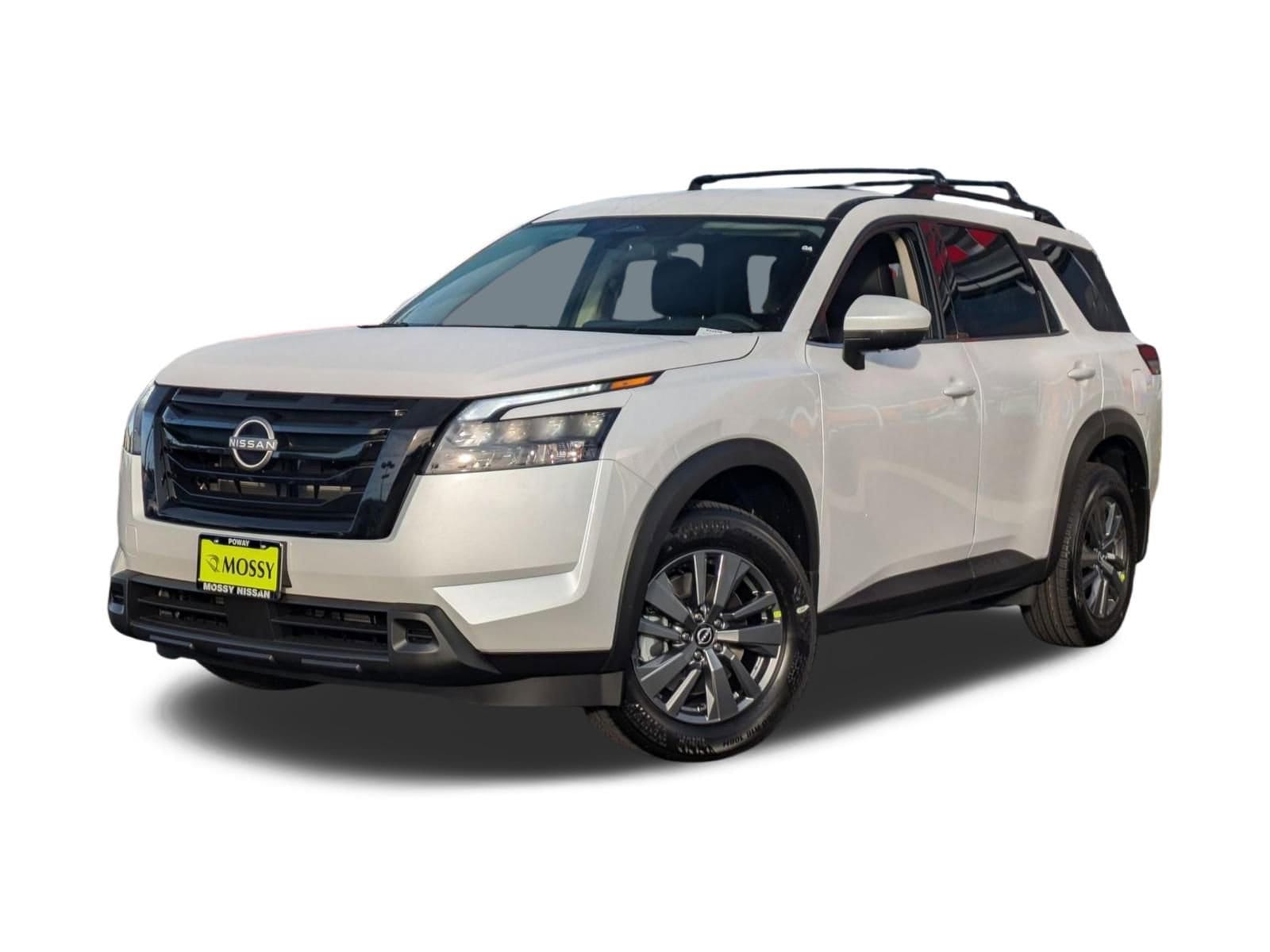 1 thumbnail image of  2025 Nissan Pathfinder SV