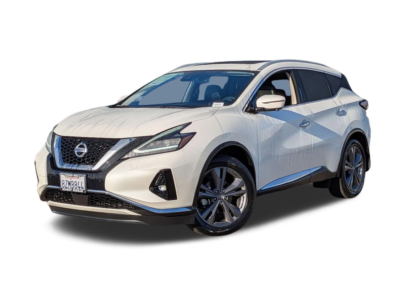 1 placeholder image of  2022 Nissan Murano Platinum