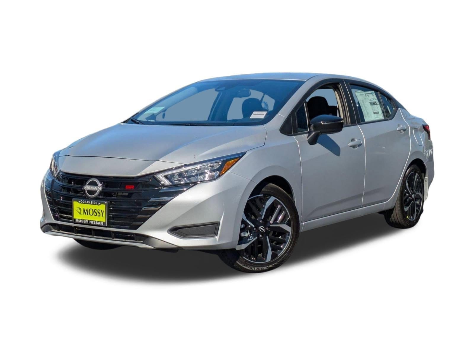 2025 Nissan Versa SR