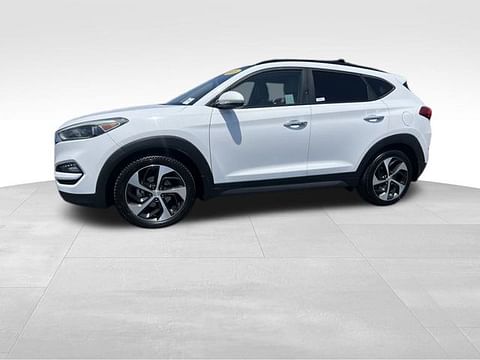 1 image of 2016 Hyundai Tucson Limited