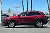 8 thumbnail image of  2019 Jeep Cherokee Latitude Plus