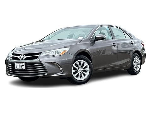 1 image of 2017 Toyota Camry LE