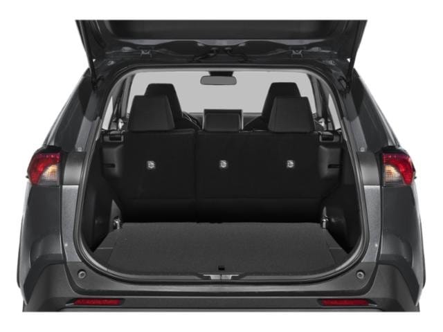 14 thumbnail image of  2025 Toyota RAV4 LE