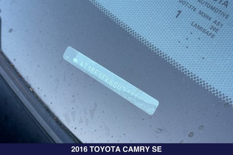 2016 Toyota Camry SE
