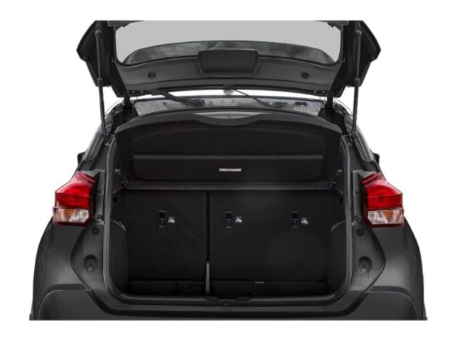 14 thumbnail image of  2020 Nissan Kicks SR