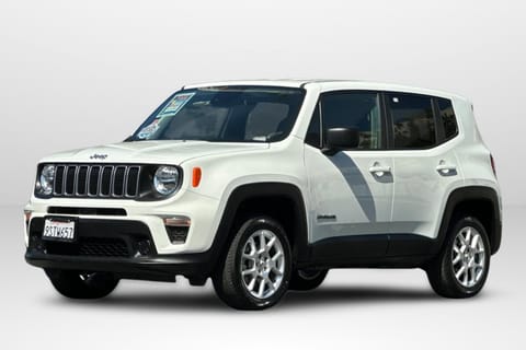 1 image of 2023 Jeep Renegade Latitude