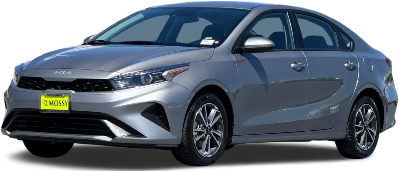 2023 Kia Forte LXS AT's photo