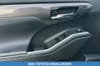 12 thumbnail image of  2023 Toyota Highlander Hybrid Limited