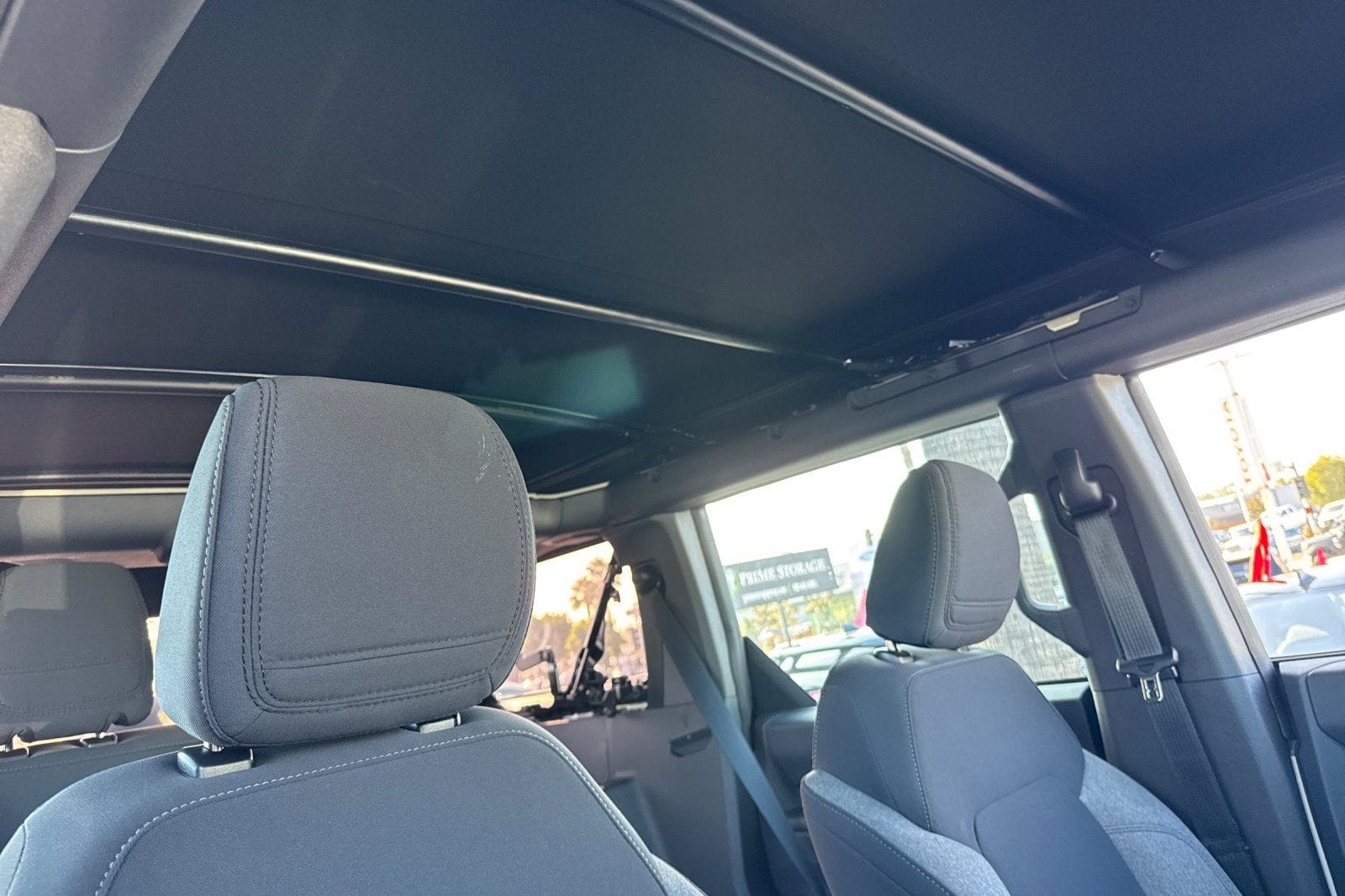 2025 Ford Bronco 4-Door Base - Photo 17