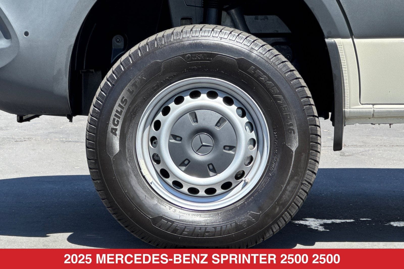 2025 Mercedes-Benz Sprinter Cargo Van Base - Photo 28