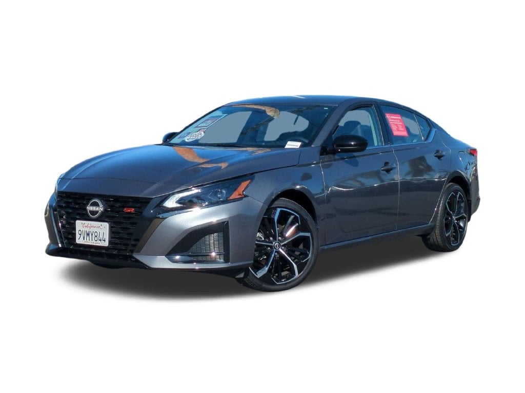 2025 Nissan Altima 2.5 SR