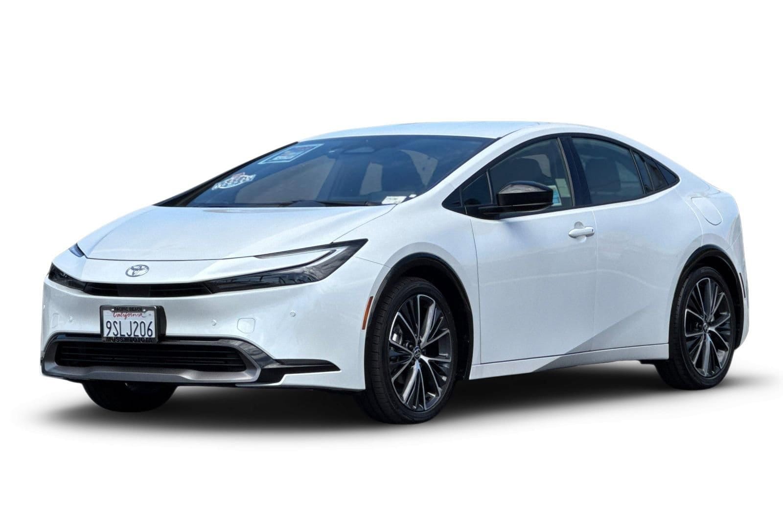 2025 Toyota Prius XLE