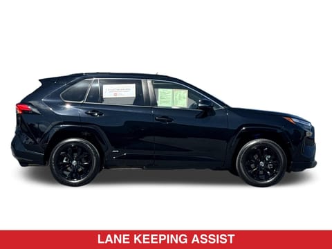 2025 Toyota RAV4 Hybrid SE