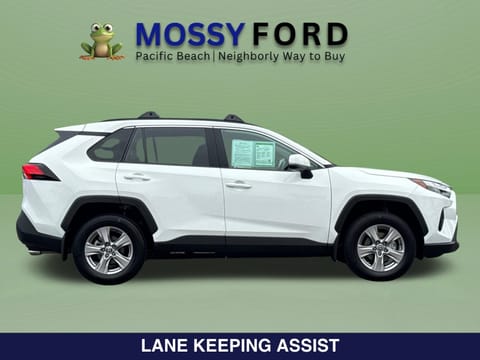 2025 Toyota RAV4 XLE