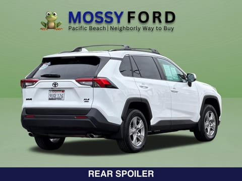 2025 Toyota RAV4 XLE