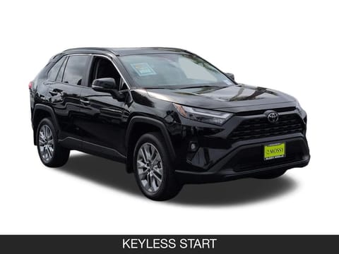 2025 Toyota RAV4 XLE Premium