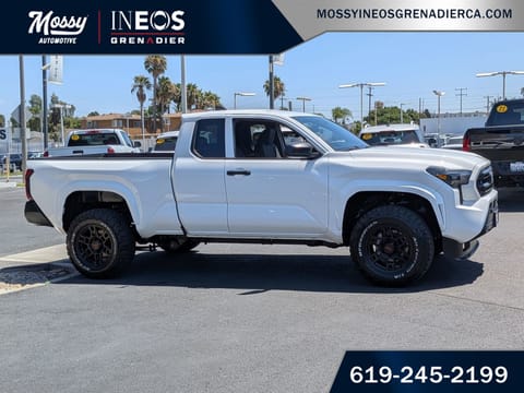 2025 Toyota Tacoma SR