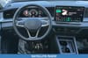 15 thumbnail image of  2025 Volkswagen Tiguan 2.0T SE