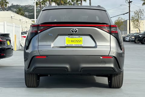 2026 Toyota bZ XLE Plus