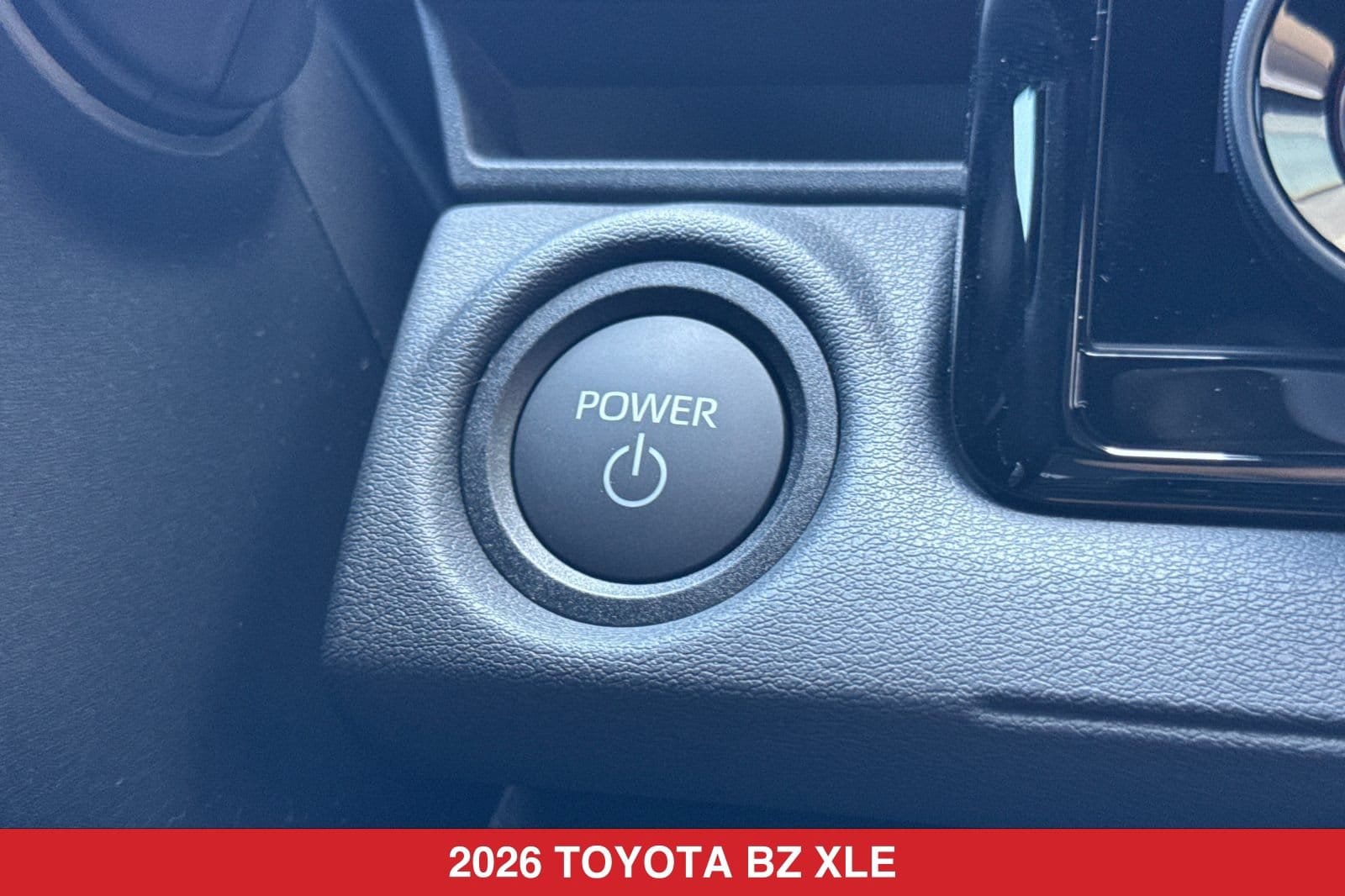 2026 Toyota bZ XLE - Photo 24