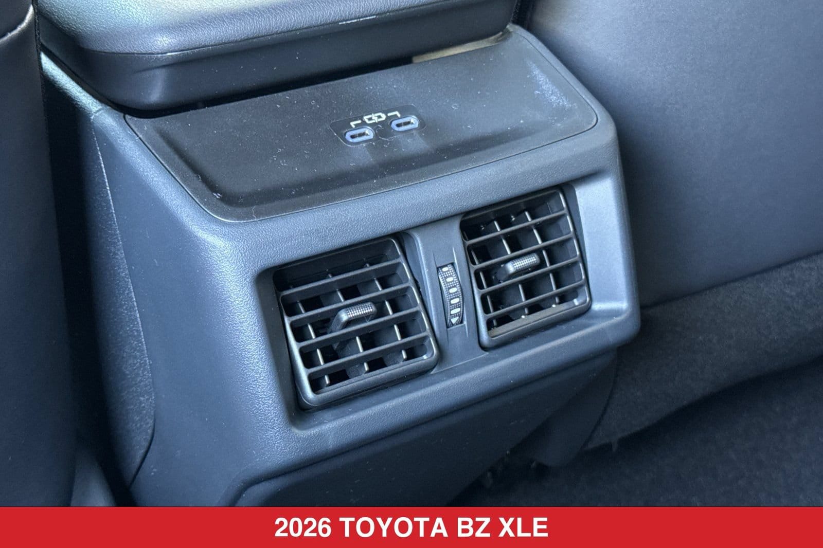 2026 Toyota bZ XLE - Photo 15