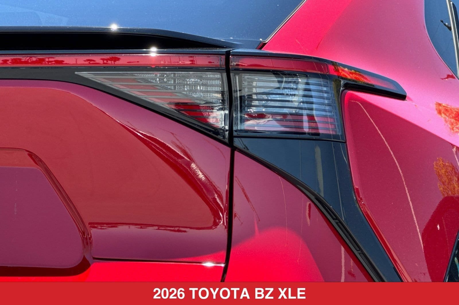 2026 Toyota bZ XLE - Photo 32