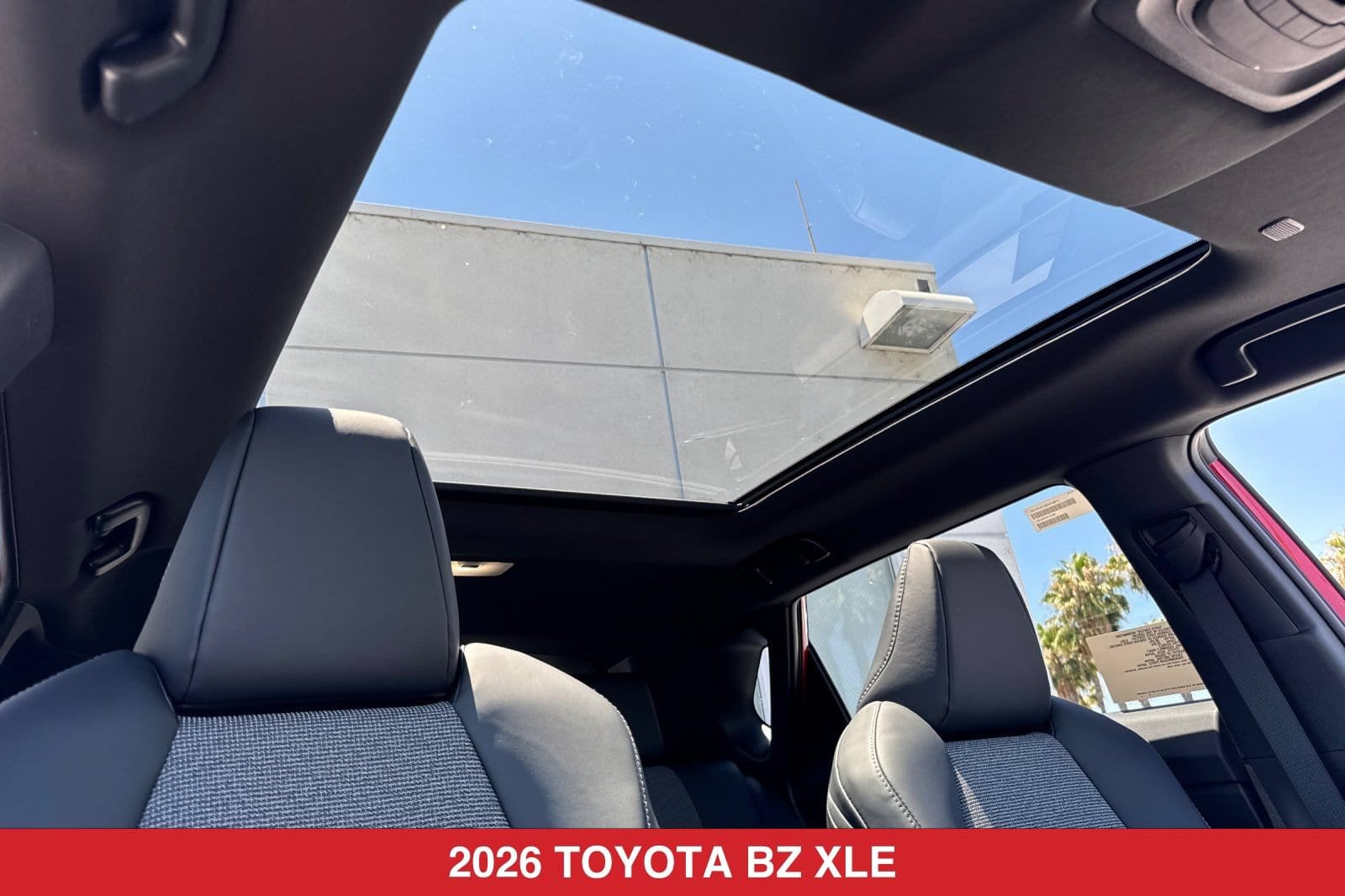 2026 Toyota bZ XLE - Photo 19