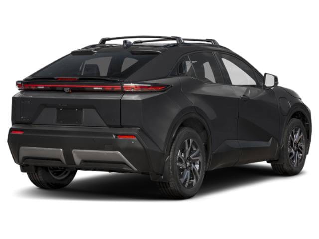 2 thumbnail image of  2026 Toyota C-HR SE
