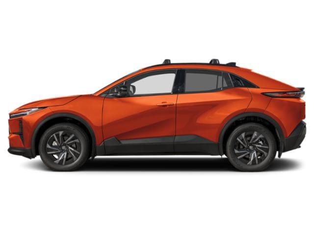 3 thumbnail image of  2026 Toyota C-HR SE