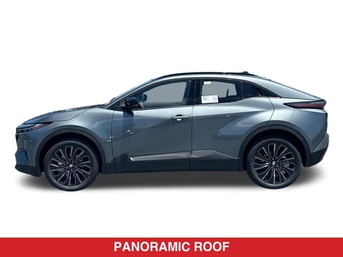 2026 Toyota C-HR XSE
