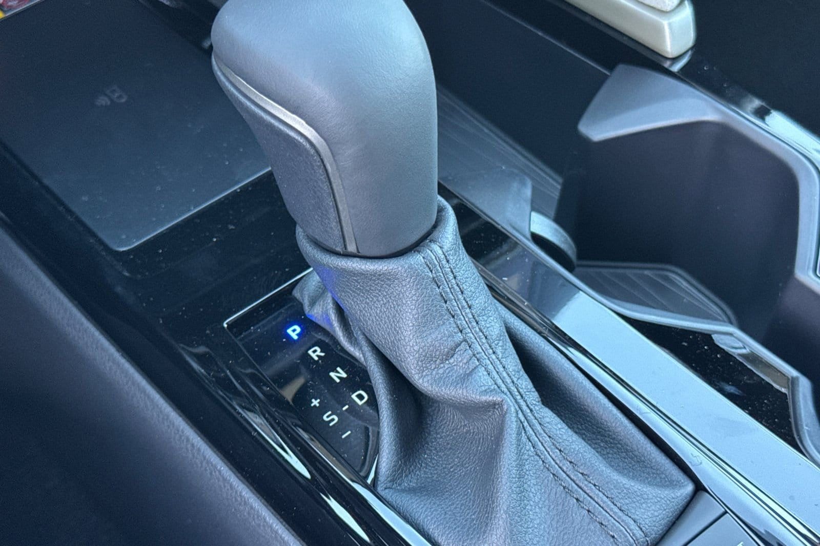 2026 Toyota Camry XLE - Photo 19