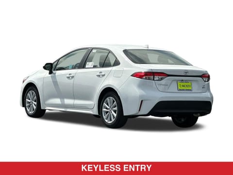 2026 Toyota Corolla Hybrid LE