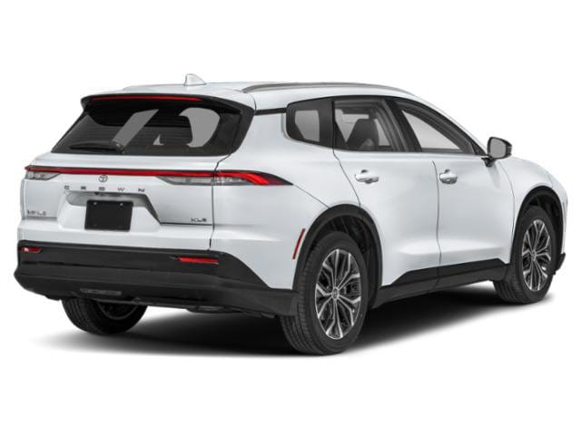 5 thumbnail image of  2026 Toyota Crown Signia XLE