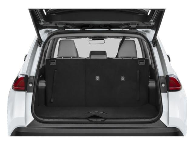 14 thumbnail image of  2026 Toyota Grand Highlander XLE