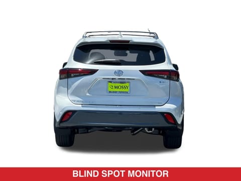 2026 Toyota Highlander Hybrid Limited